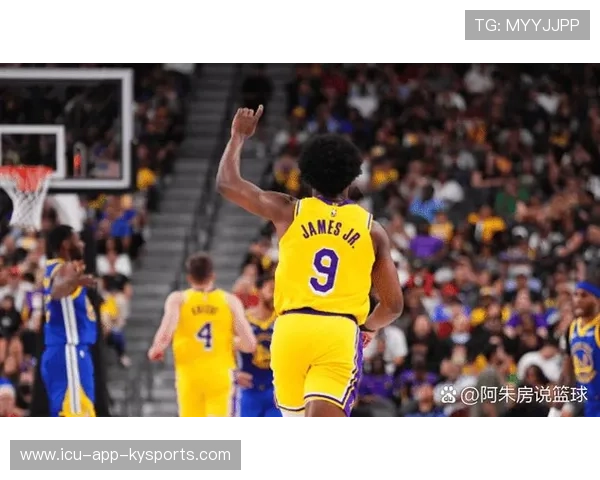 勇士替补出场后形成连续得分点 勇士替补出场后形成连续得分点